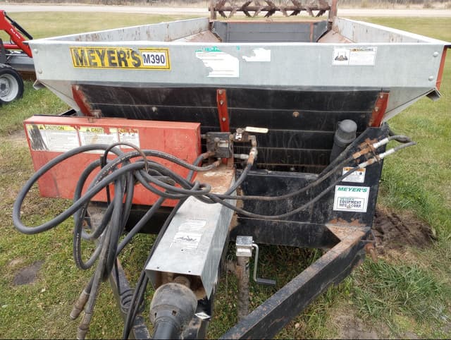 Image of Meyer's M390 equipment image 1