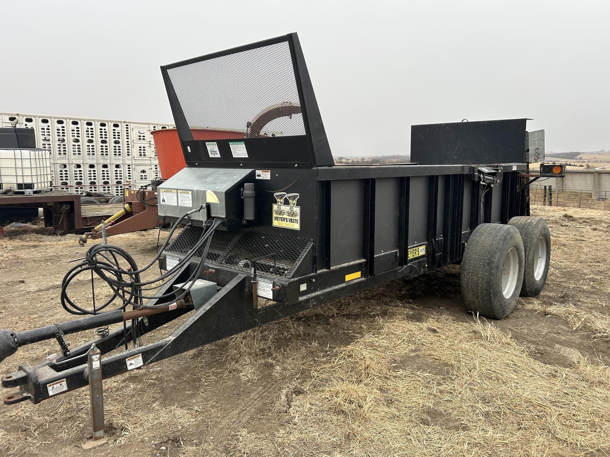 Meyer's VB375 Equipment Image0