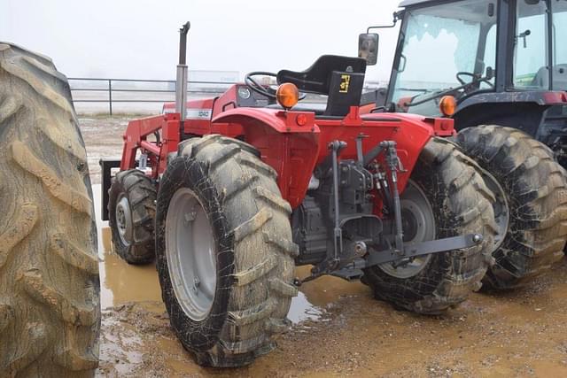 Image of Massey Ferguson 1040 equipment image 1