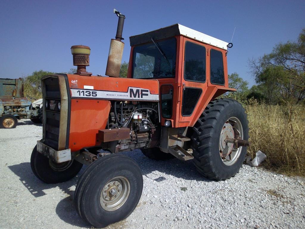 Main image Massey Ferguson 1135