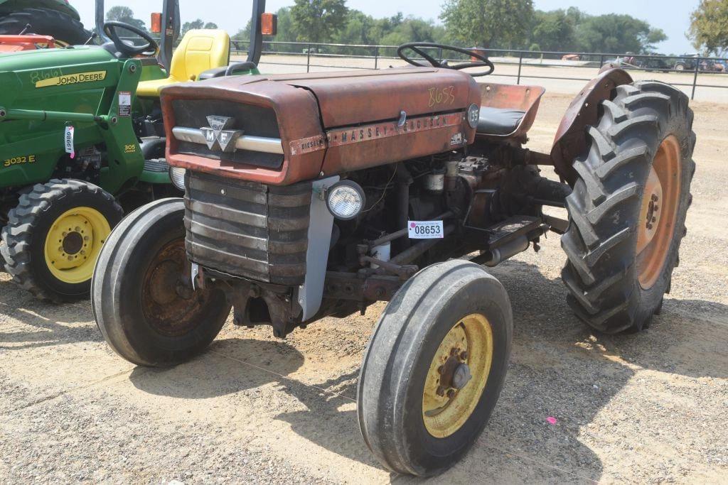 Image of Massey Ferguson 135 Primary image