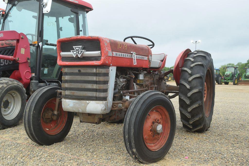 Image of Massey Ferguson 135 Primary image