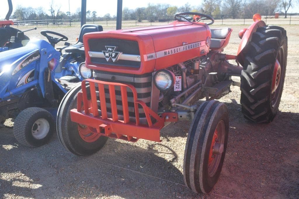 Image of Massey Ferguson 135 Primary image