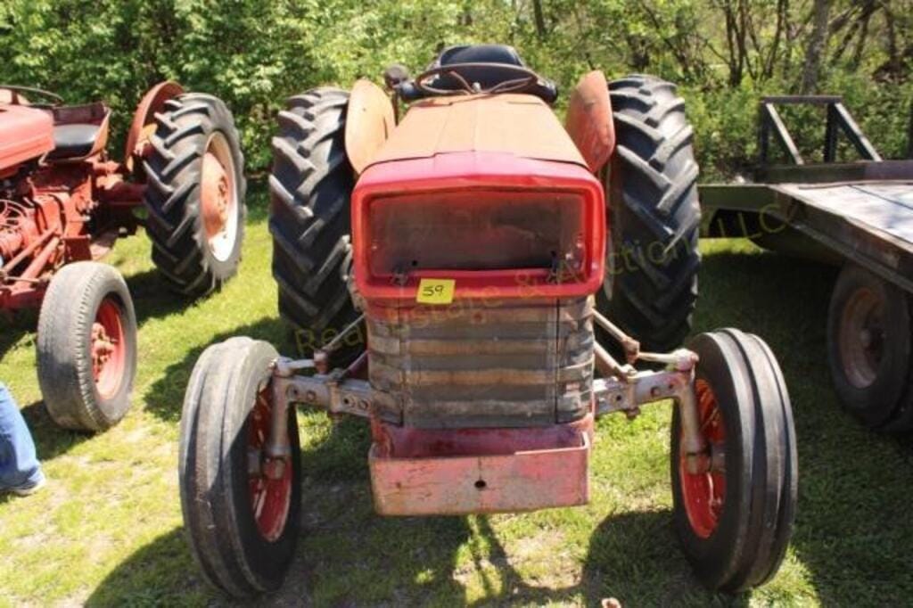 Main image Massey Ferguson 135