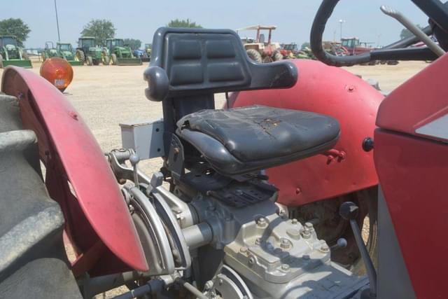 Image of Massey Ferguson 150 equipment image 4