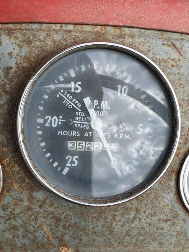 Image of Massey Ferguson 150 equipment image 2