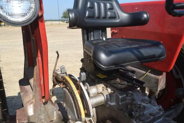 Image of Massey Ferguson 165 equipment image 4
