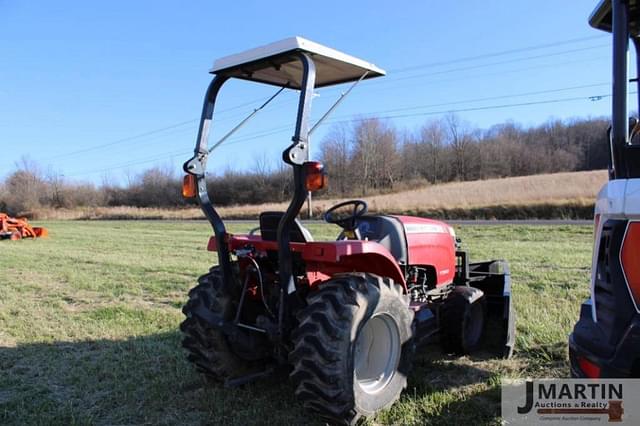 Image of Massey Ferguson 1734E equipment image 3