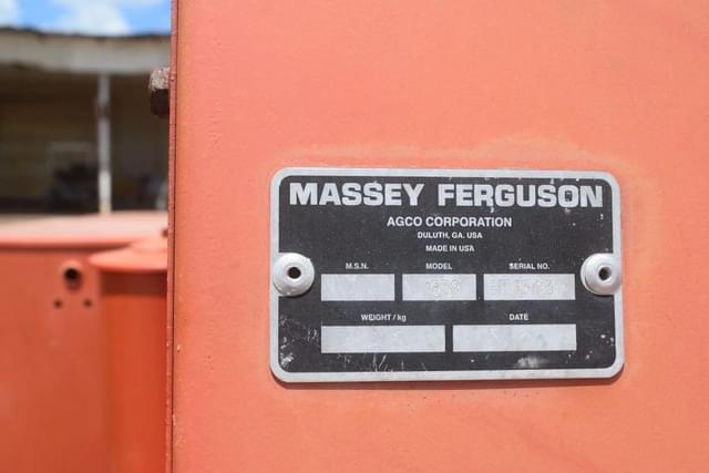 Image of Massey Ferguson 1839 equipment image 4