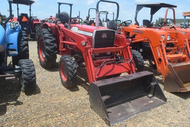 Image of Massey Ferguson 210 equipment image 3