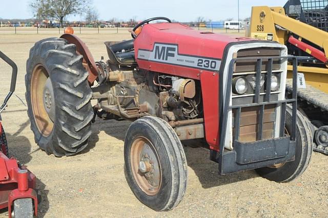 Image of Massey Ferguson 230 equipment image 3