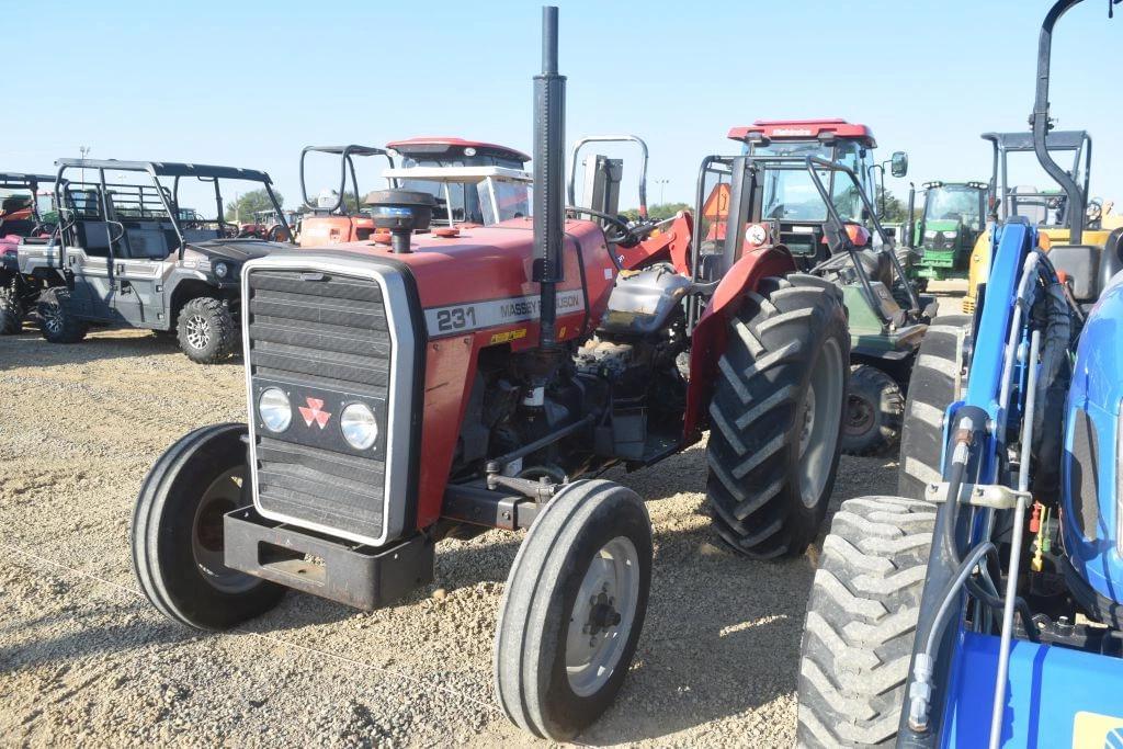 Image of Massey Ferguson 231 Primary image