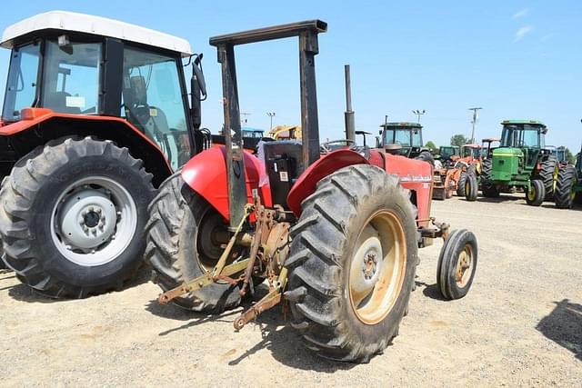 Image of Massey Ferguson 231 equipment image 2