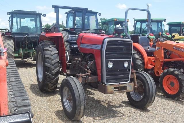 Image of Massey Ferguson 231 equipment image 3