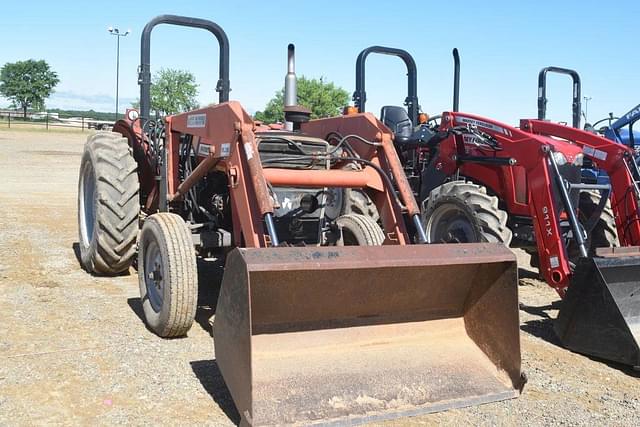Image of Massey Ferguson 231 equipment image 3