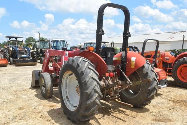 Image of Massey Ferguson 231 equipment image 1