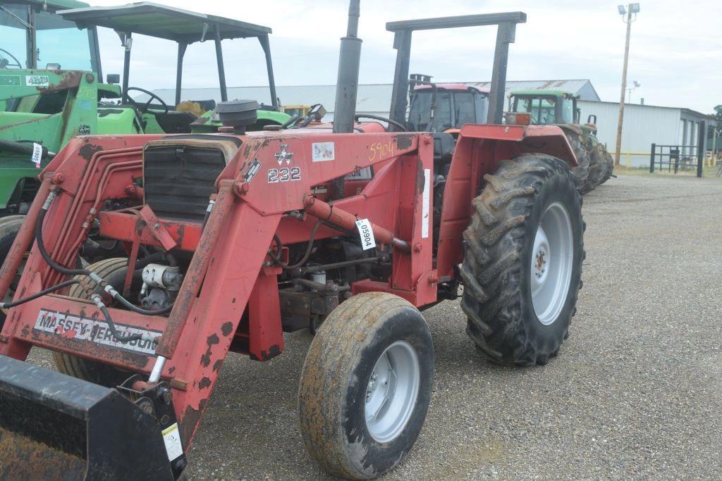 Image of Massey Ferguson 231 Primary image