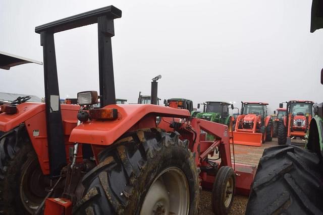 Image of Massey Ferguson 231 equipment image 2