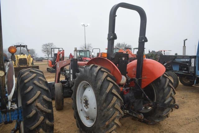 Image of Massey Ferguson 231S equipment image 1