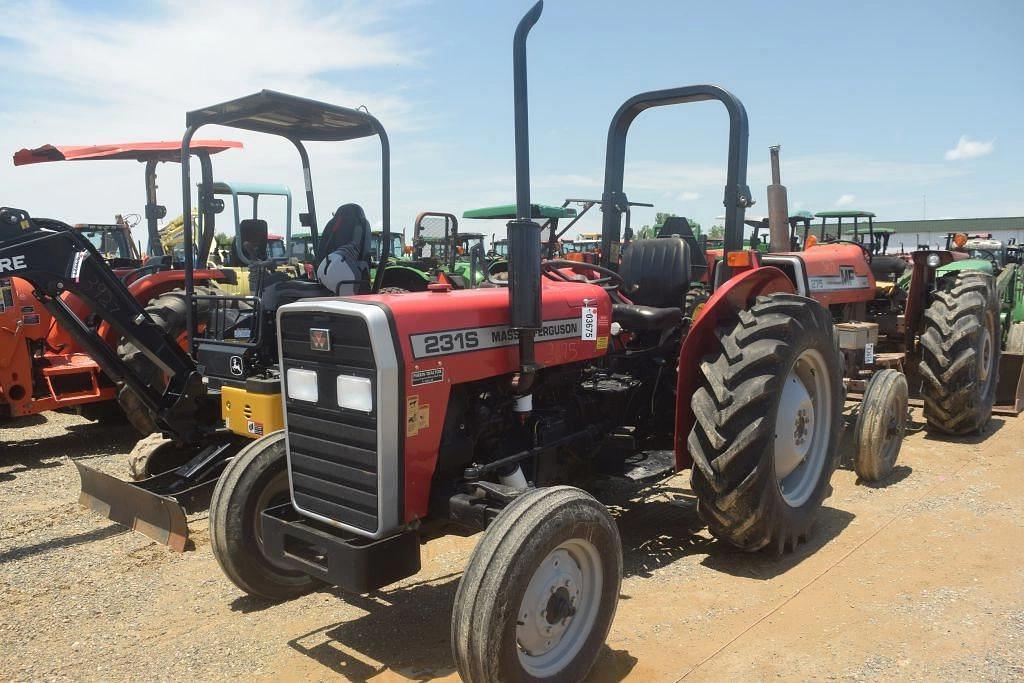 Image of Massey Ferguson 231S Primary image