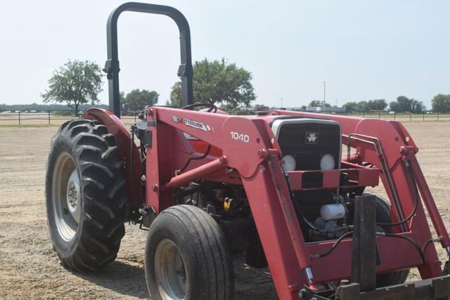 Image of Massey Ferguson 240 equipment image 3