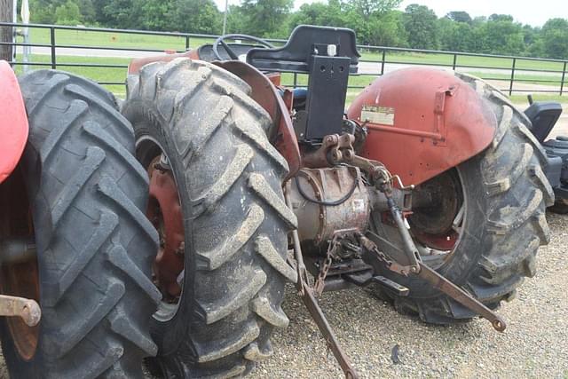 Image of Massey Ferguson 245 equipment image 1