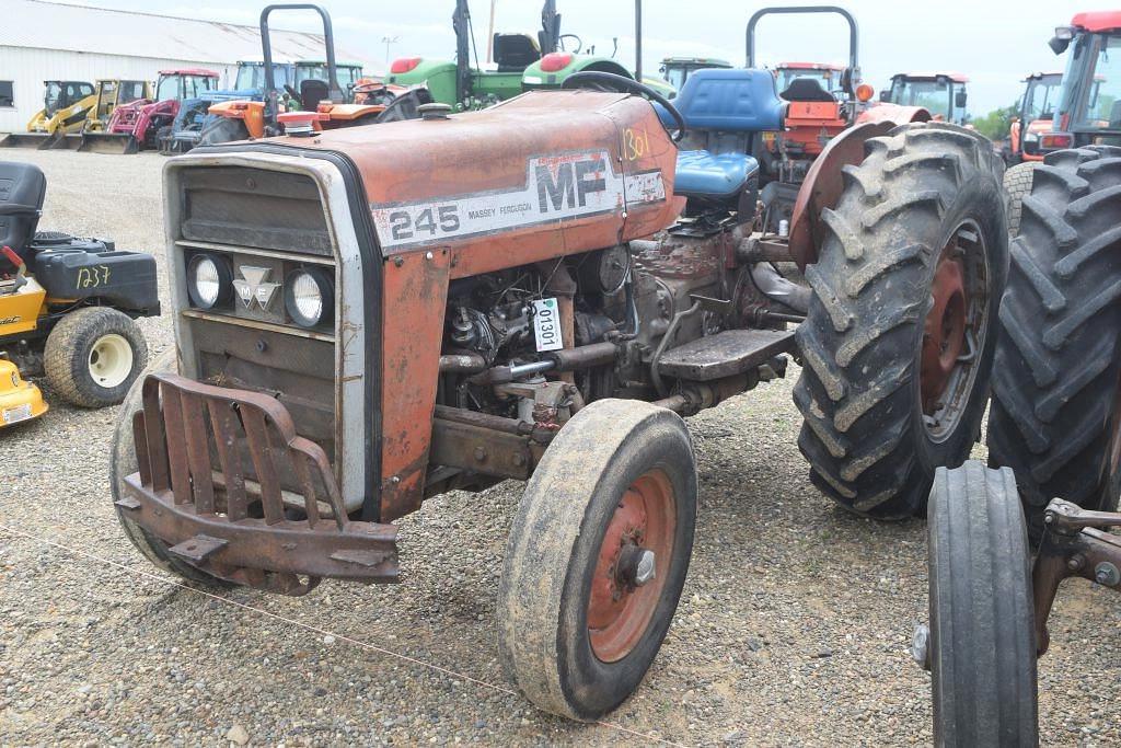 Image of Massey Ferguson 245 Primary image