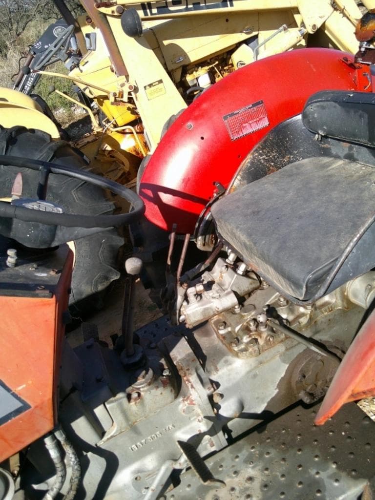 Image of Massey Ferguson 245 Image 1