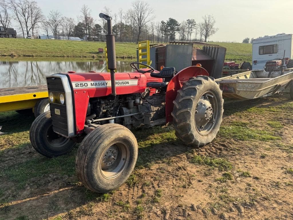 Image of Massey Ferguson 250 Primary image