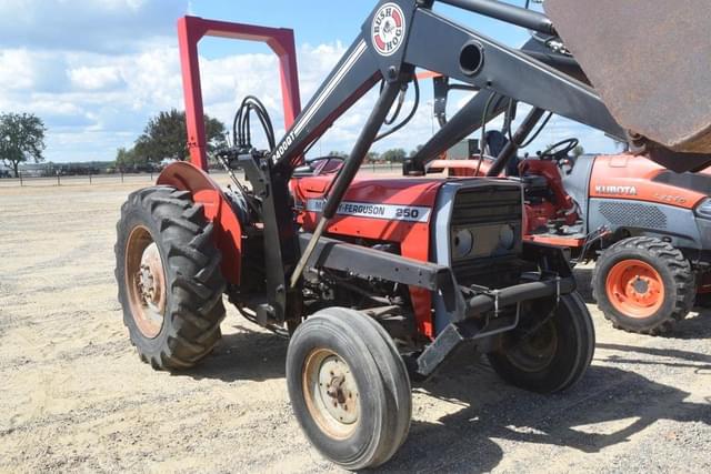 Image of Massey Ferguson 250 equipment image 3