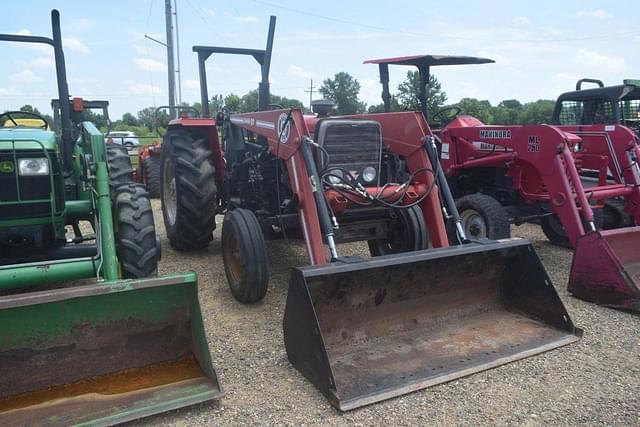 Image of Massey Ferguson 261 equipment image 3