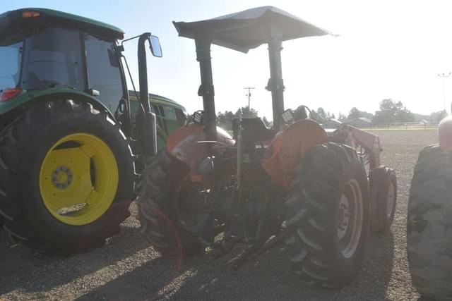 Image of Massey Ferguson 263 equipment image 2