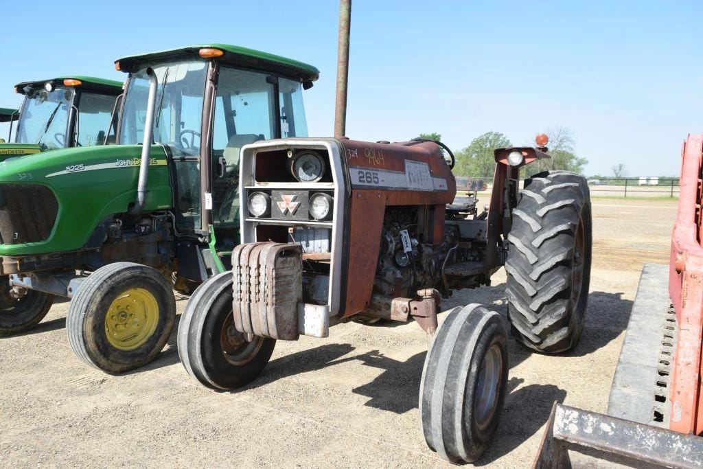 Main image Massey Ferguson 265