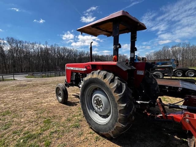 Image of Massey Ferguson 271XE equipment image 2