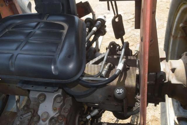 Image of Massey Ferguson 285 equipment image 4
