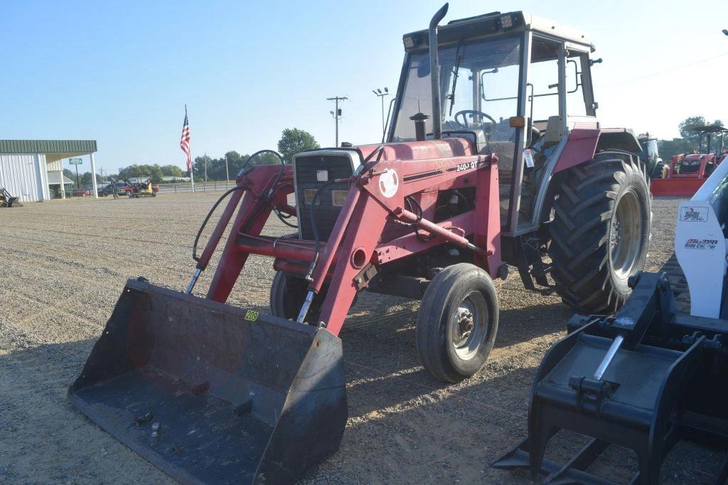 Image of Massey Ferguson 393 Primary image