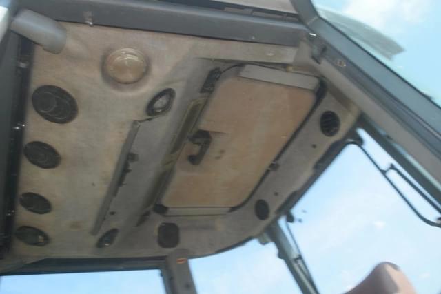 Image of Massey Ferguson 4253 equipment image 3