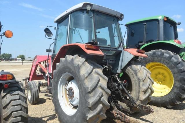 Image of Massey Ferguson 4253 equipment image 1