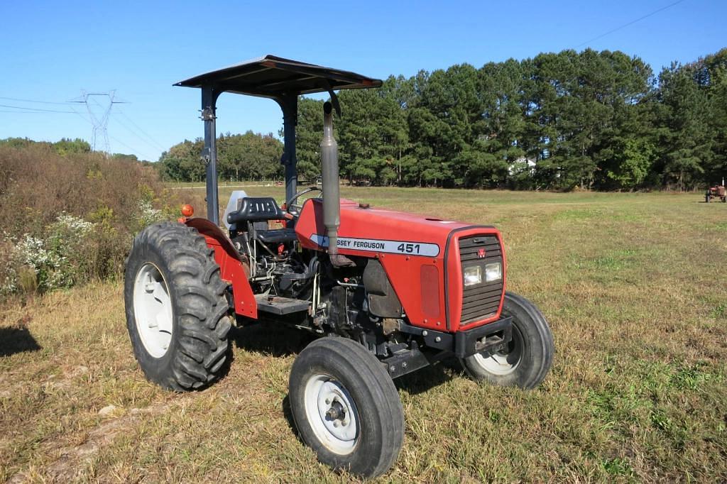 Image of Massey Ferguson 451 Primary image