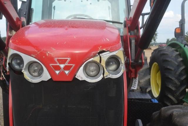 Image of Massey Ferguson 4610 equipment image 4