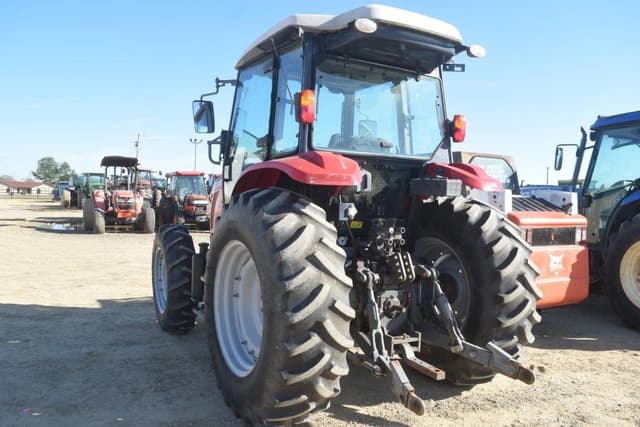 Image of Massey Ferguson 4607M equipment image 1