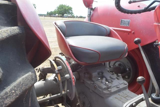 Image of Massey Ferguson 50 equipment image 4