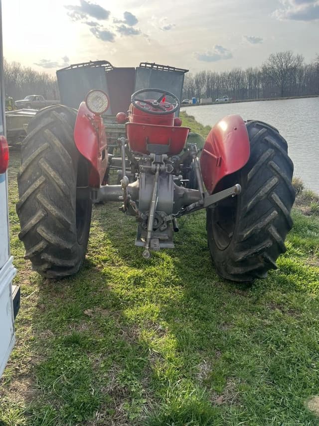 Image of Massey Ferguson 50 equipment image 2