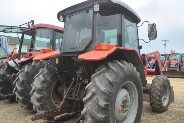 Image of Massey Ferguson 573 equipment image 2