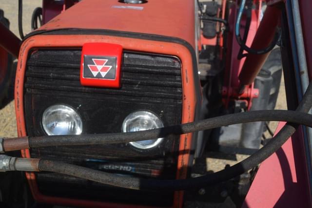 Image of Massey Ferguson 583 equipment image 4