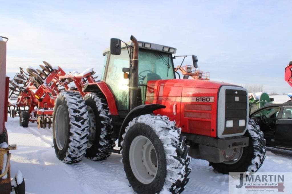 Image of Massey Ferguson 8160 Primary image