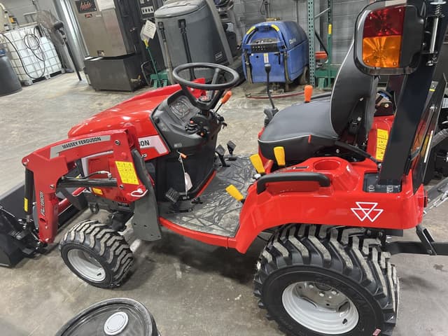 Image of Massey Ferguson 1GC.23 equipment image 1