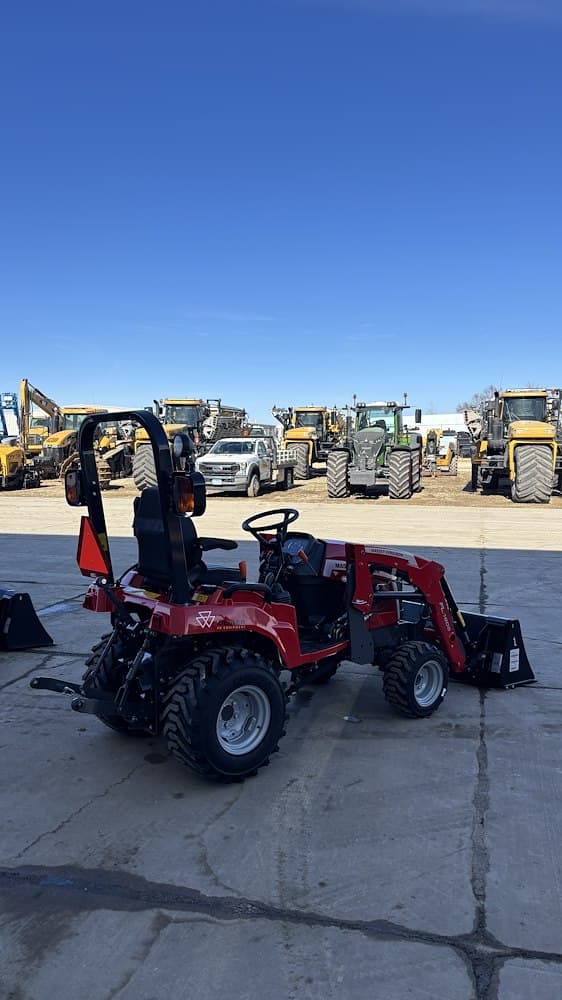 Image of Massey Ferguson 1GC.25 equipment image 4