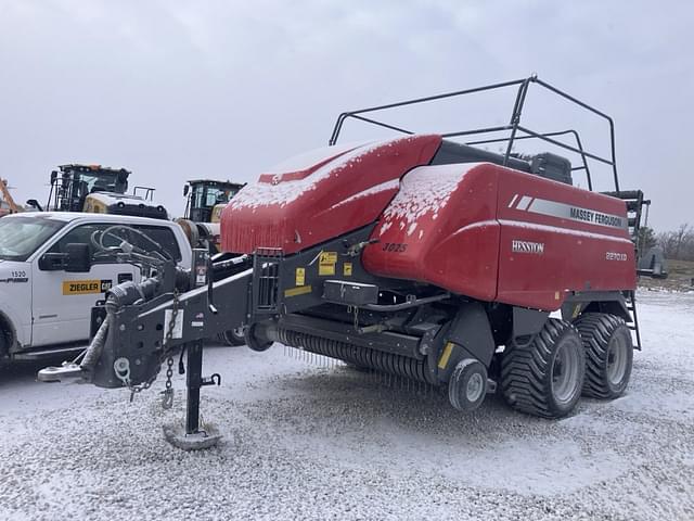 Image of Massey Ferguson 2270XD equipment image 2