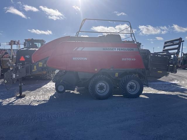 Image of Massey Ferguson 2270XD equipment image 2